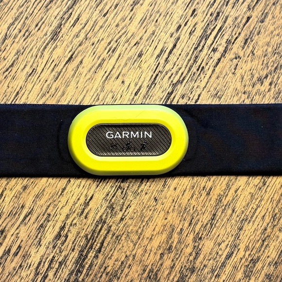 Garmin HRM-Pro Training Swimming Heart Rate Chest Strap - Picture 2 of 5